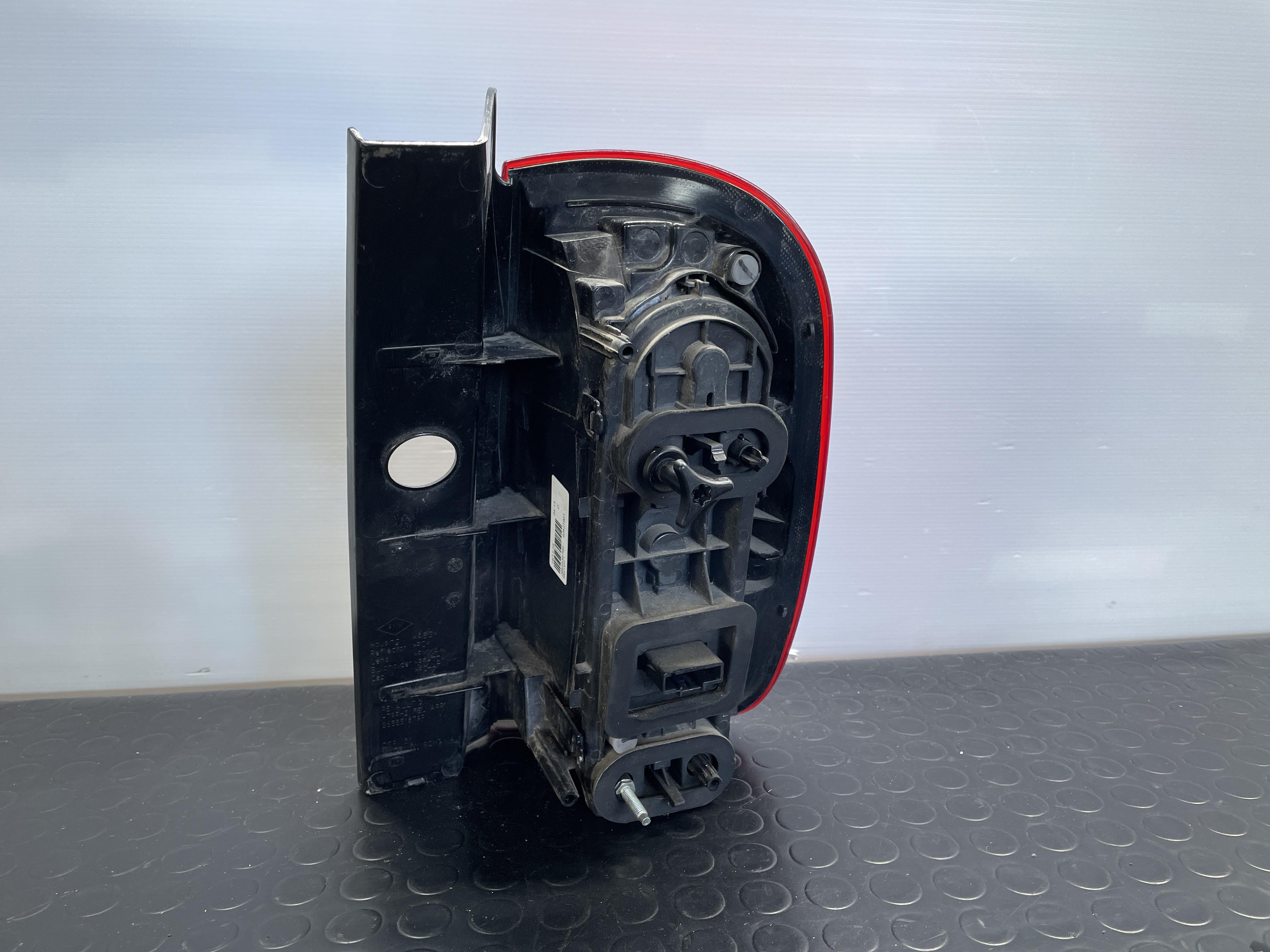 Miniatura 3