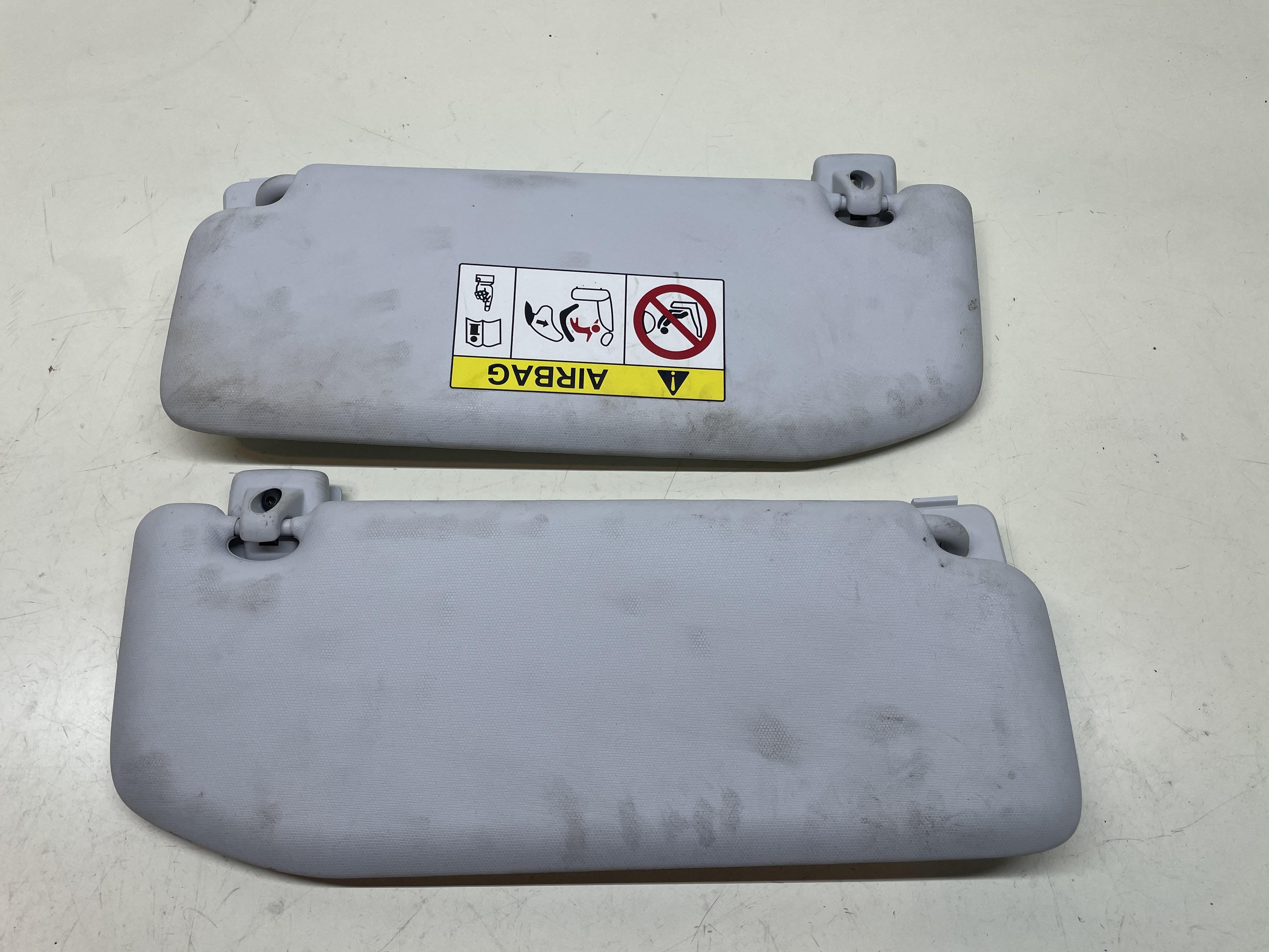Coppia Parasole Dx E Sx Usato