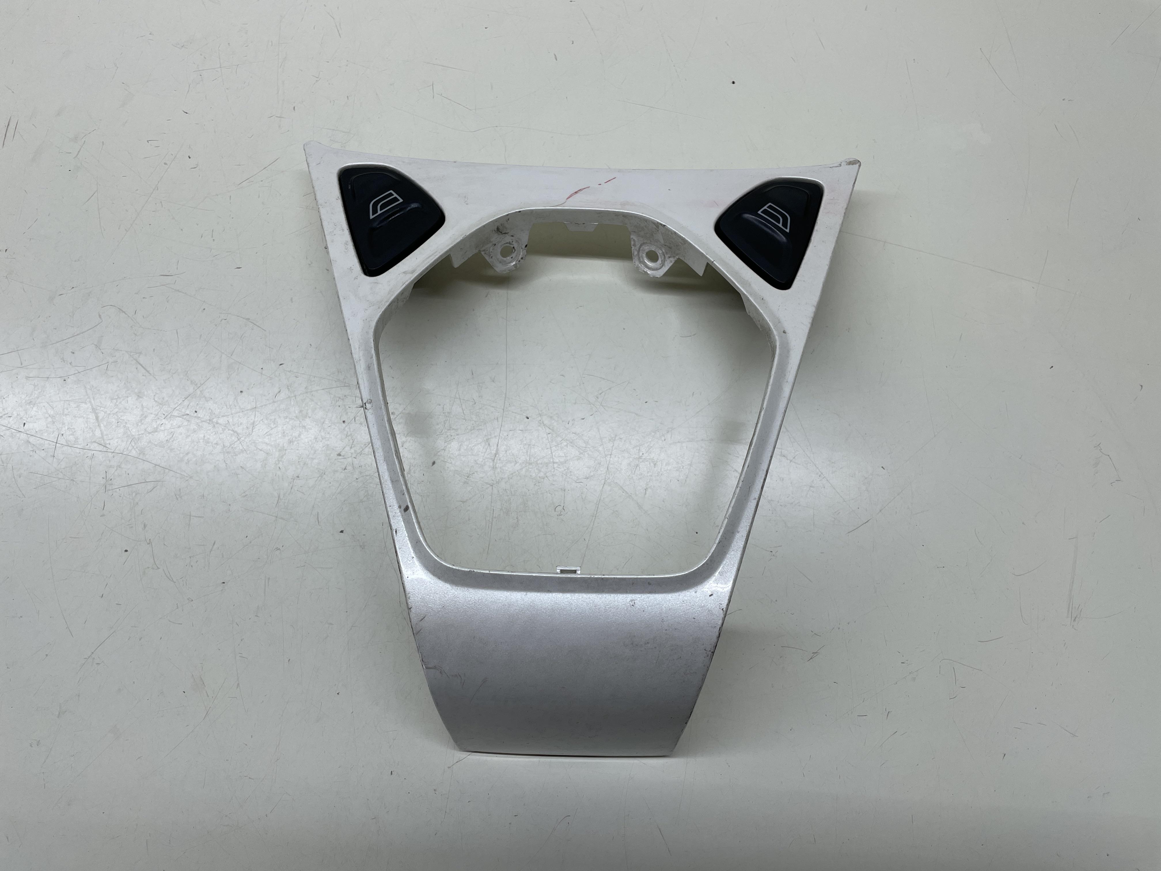 Coppia Pulsantiera Alzavetro Anteriore Dx E Sx Usato