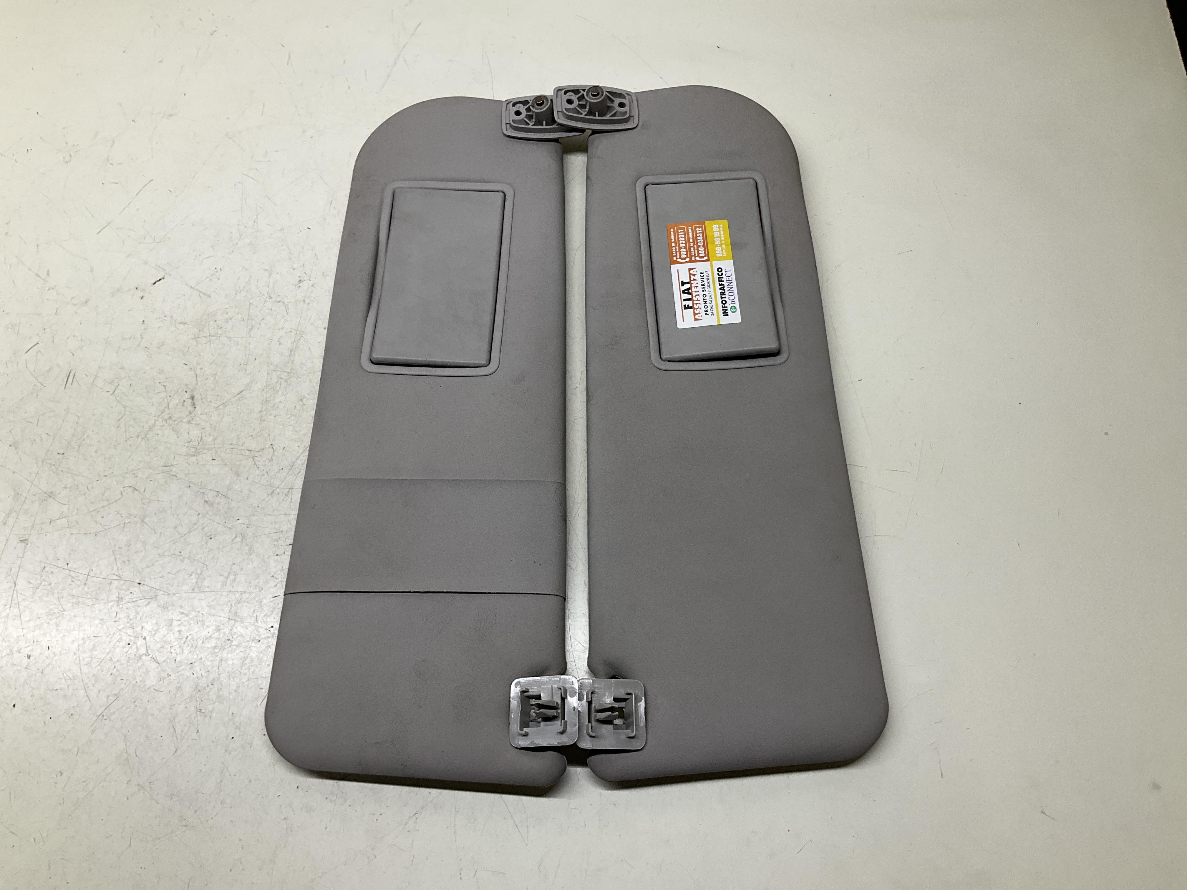 Coppia Parasole Dx E Sx Usato