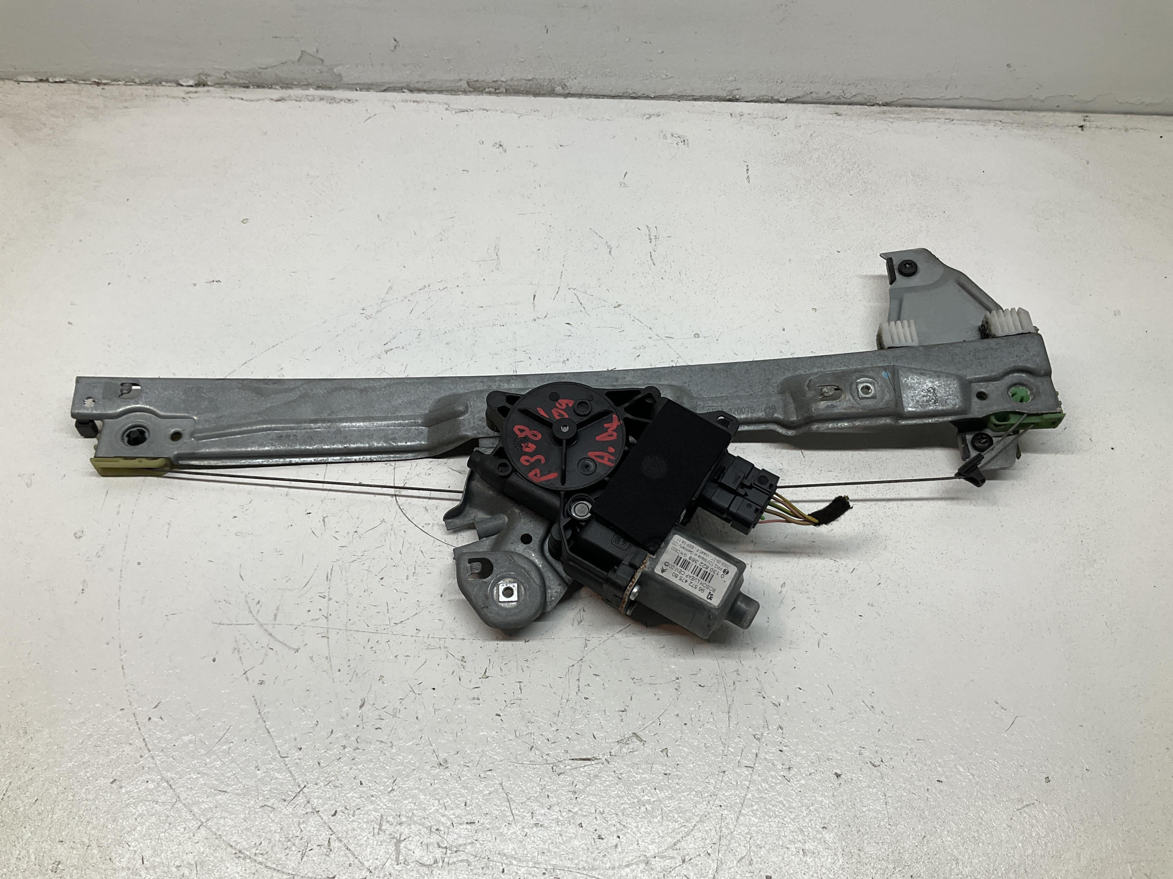 Motorino alzacristallo porta ant. Destro - Immagine 1 di 5