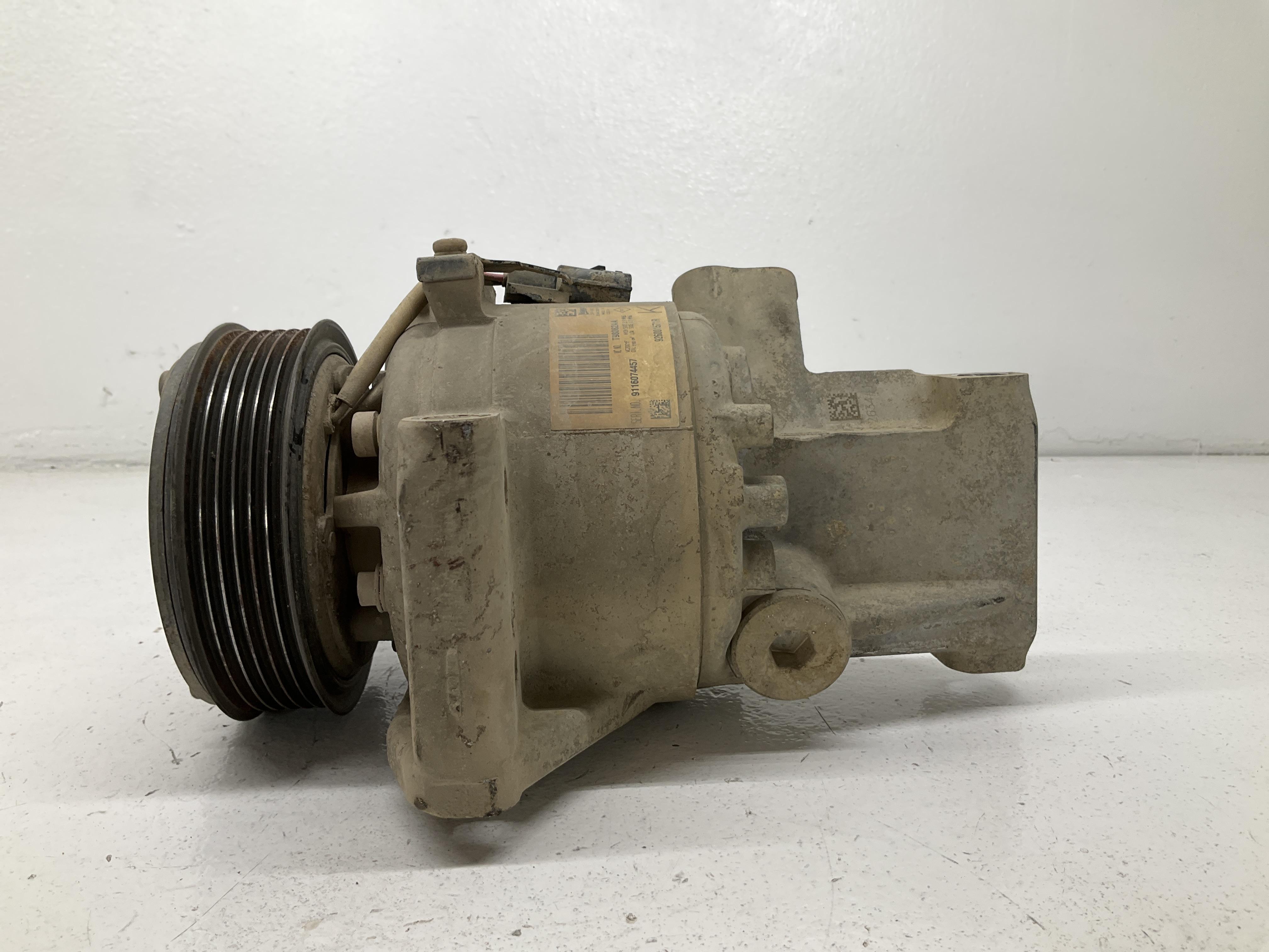 Compressore A/c (Valeo) Usato