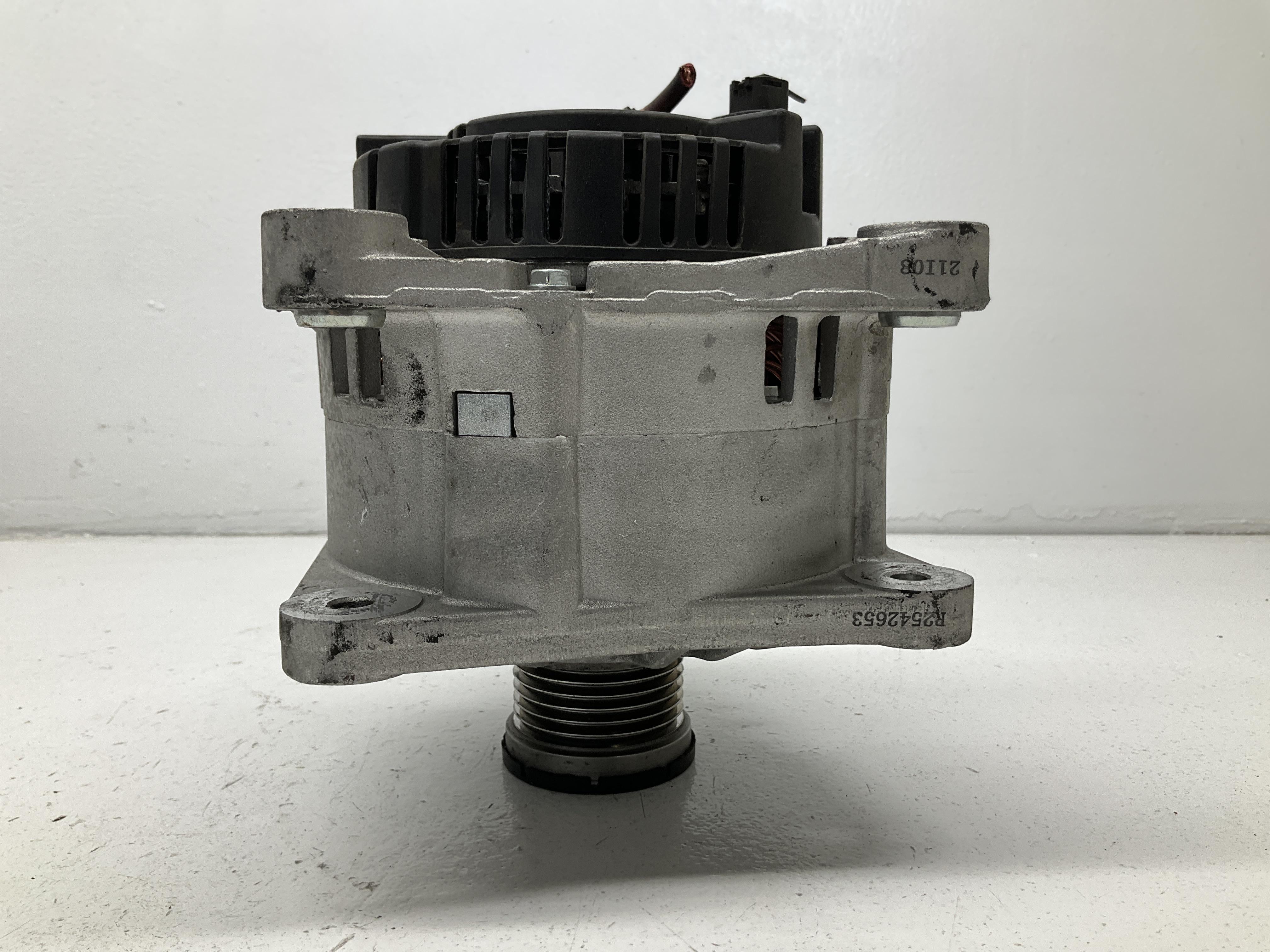 Alternatore (Altro) Usato