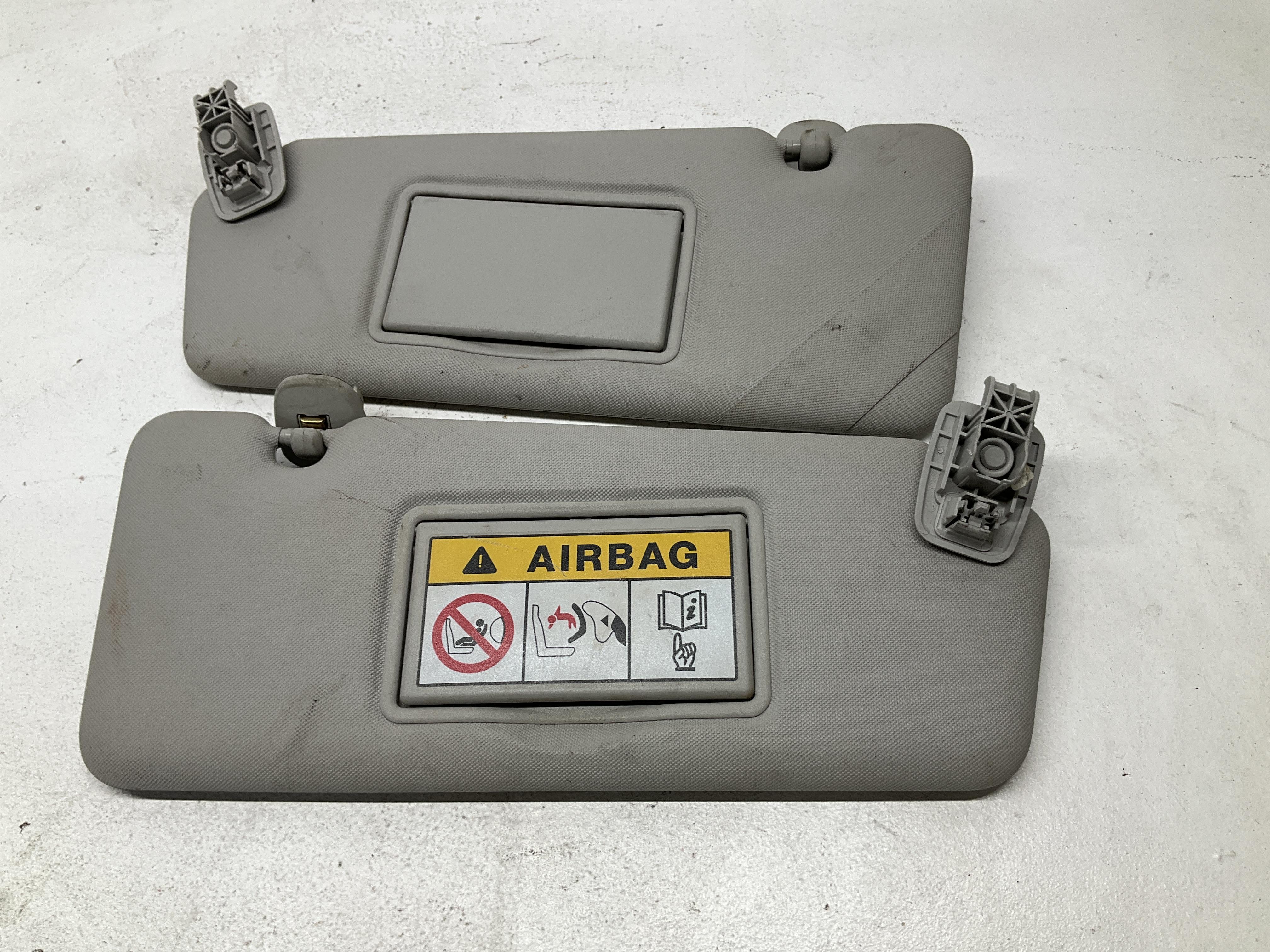 Coppia Parasole Dx E Sx Usato