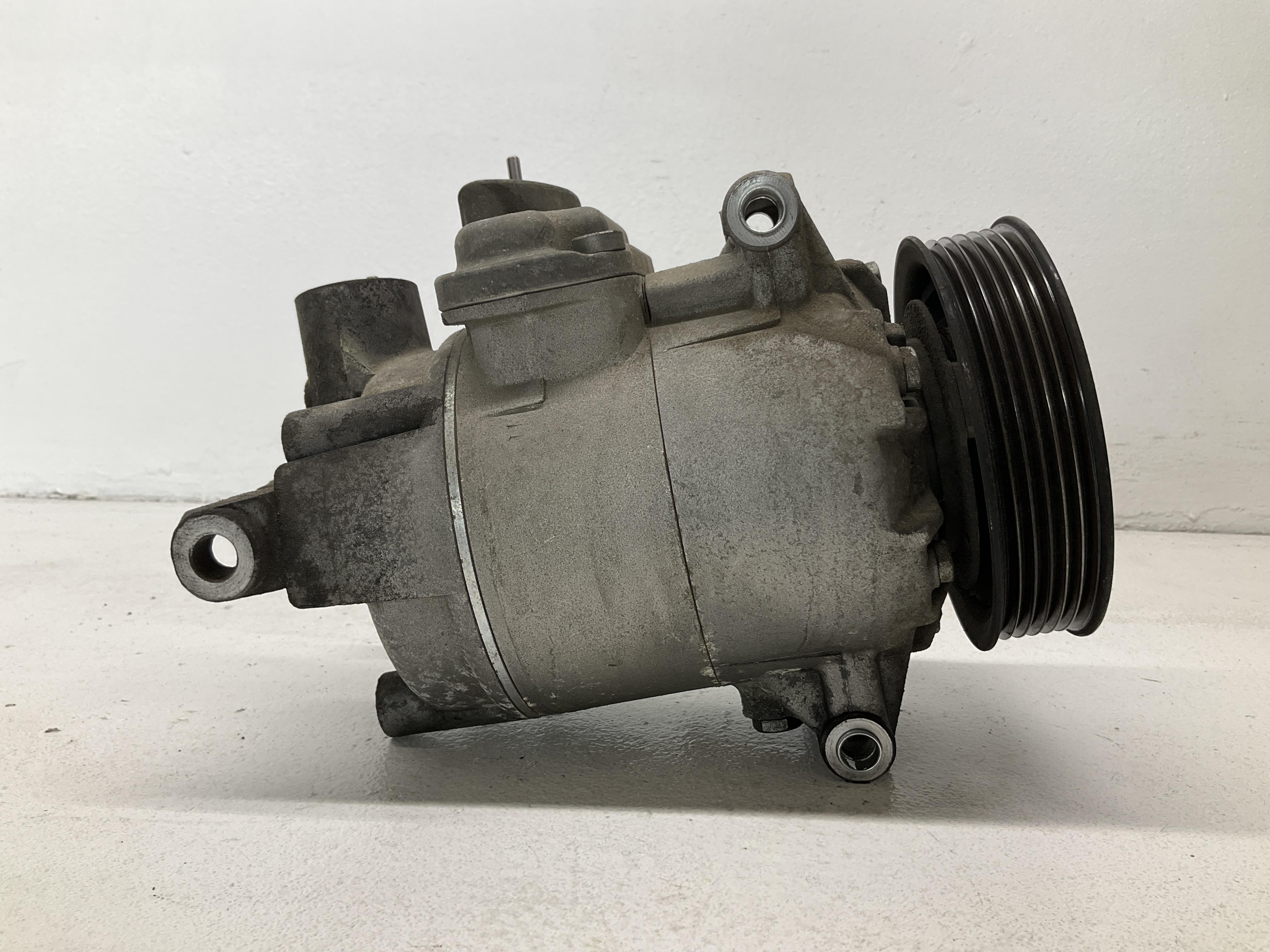 Compressore A/c (Altro) Usato