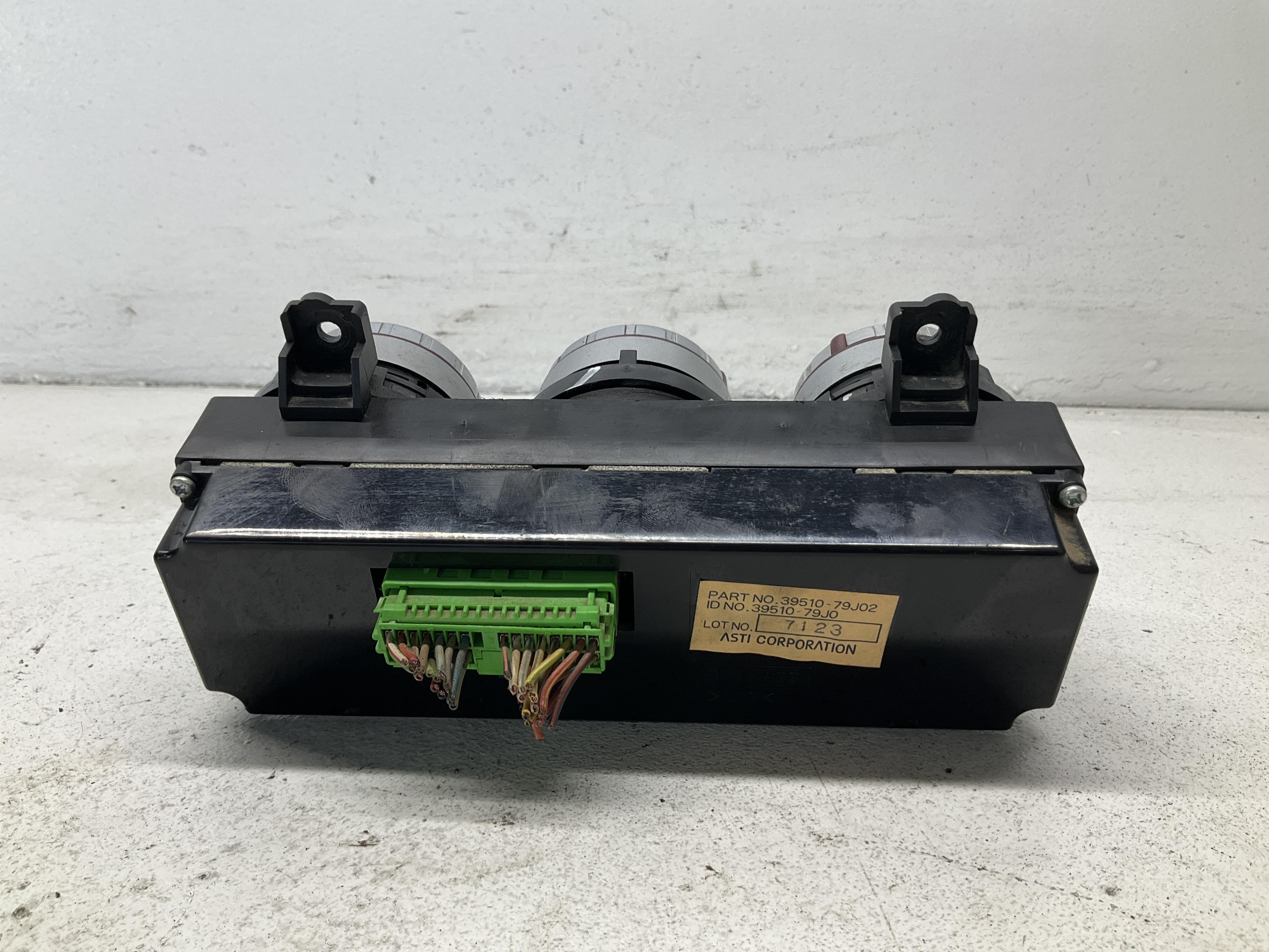 Miniatura 3