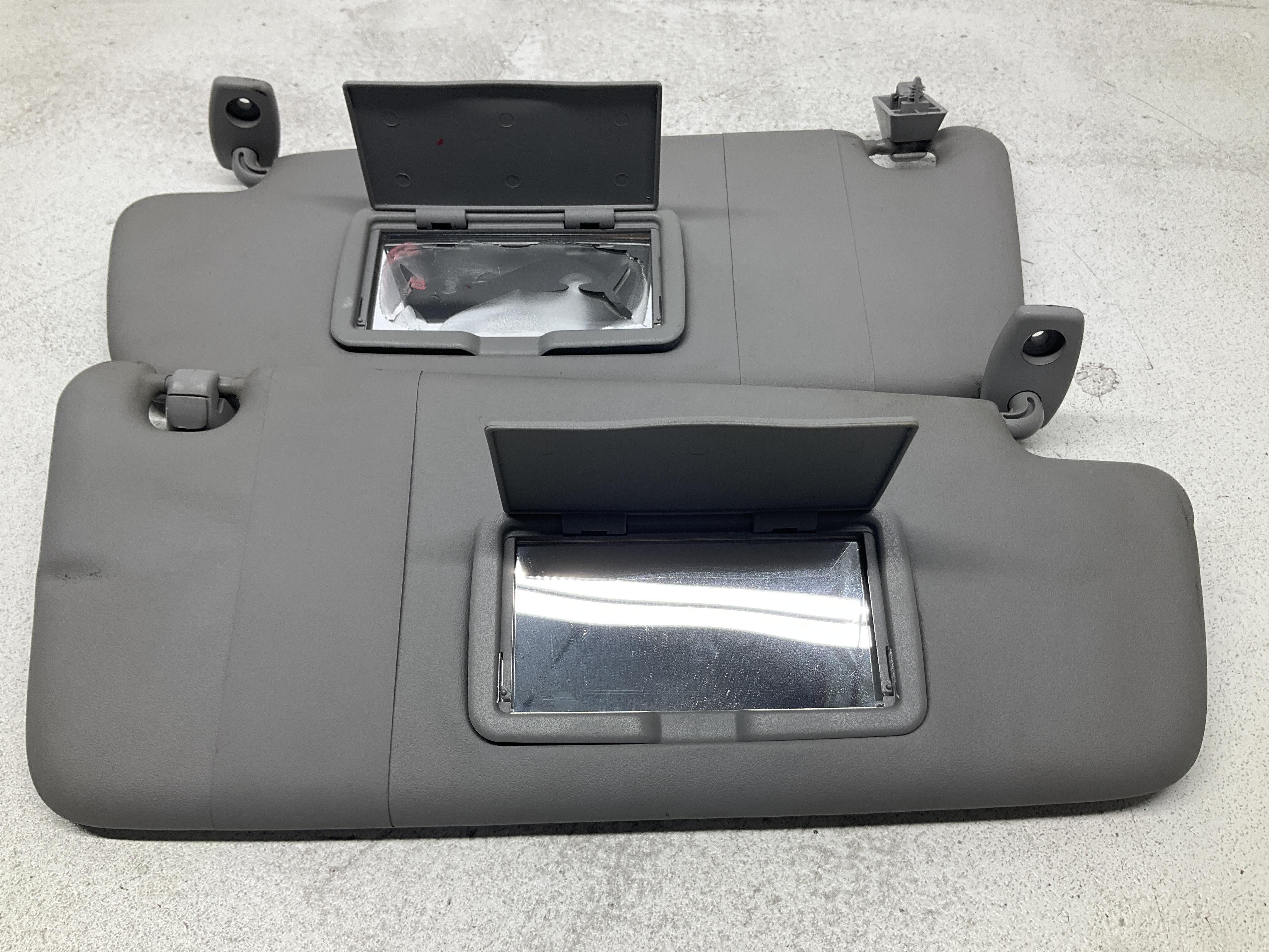 Coppia Parasole Dx E Sx Usato