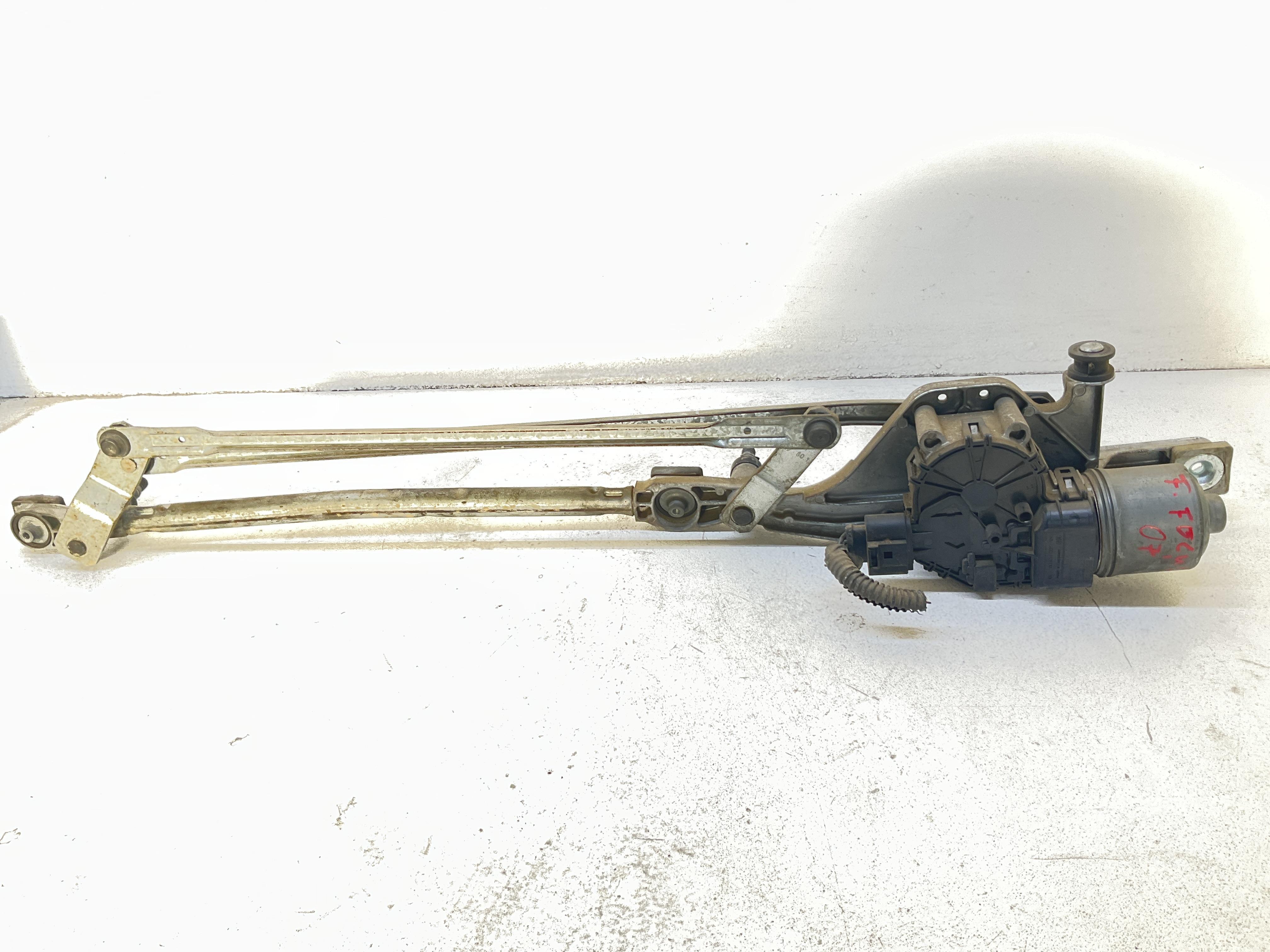 Motorino Tergiparabrezza Usato