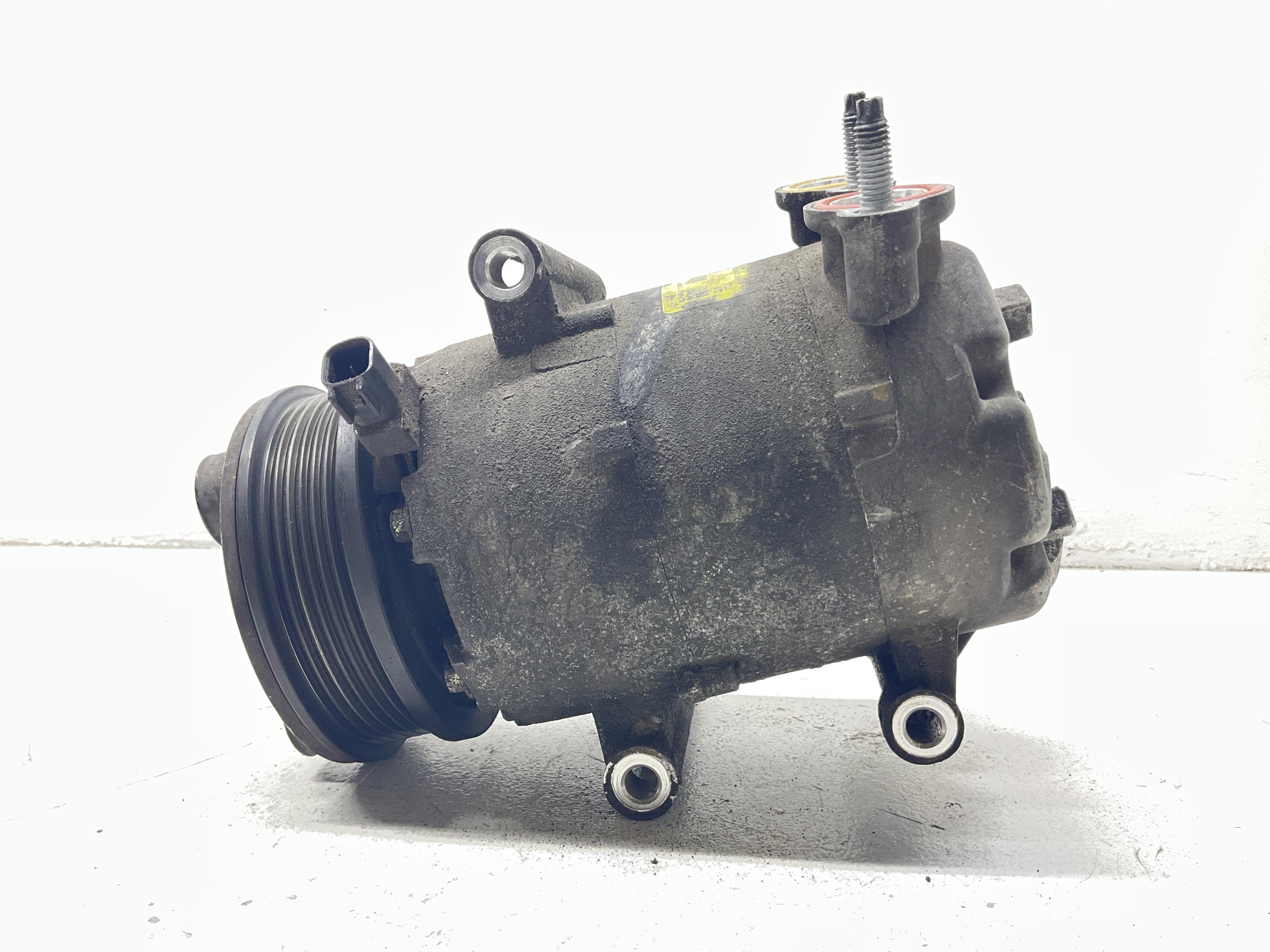 Compressore A/c (Altro) Usato