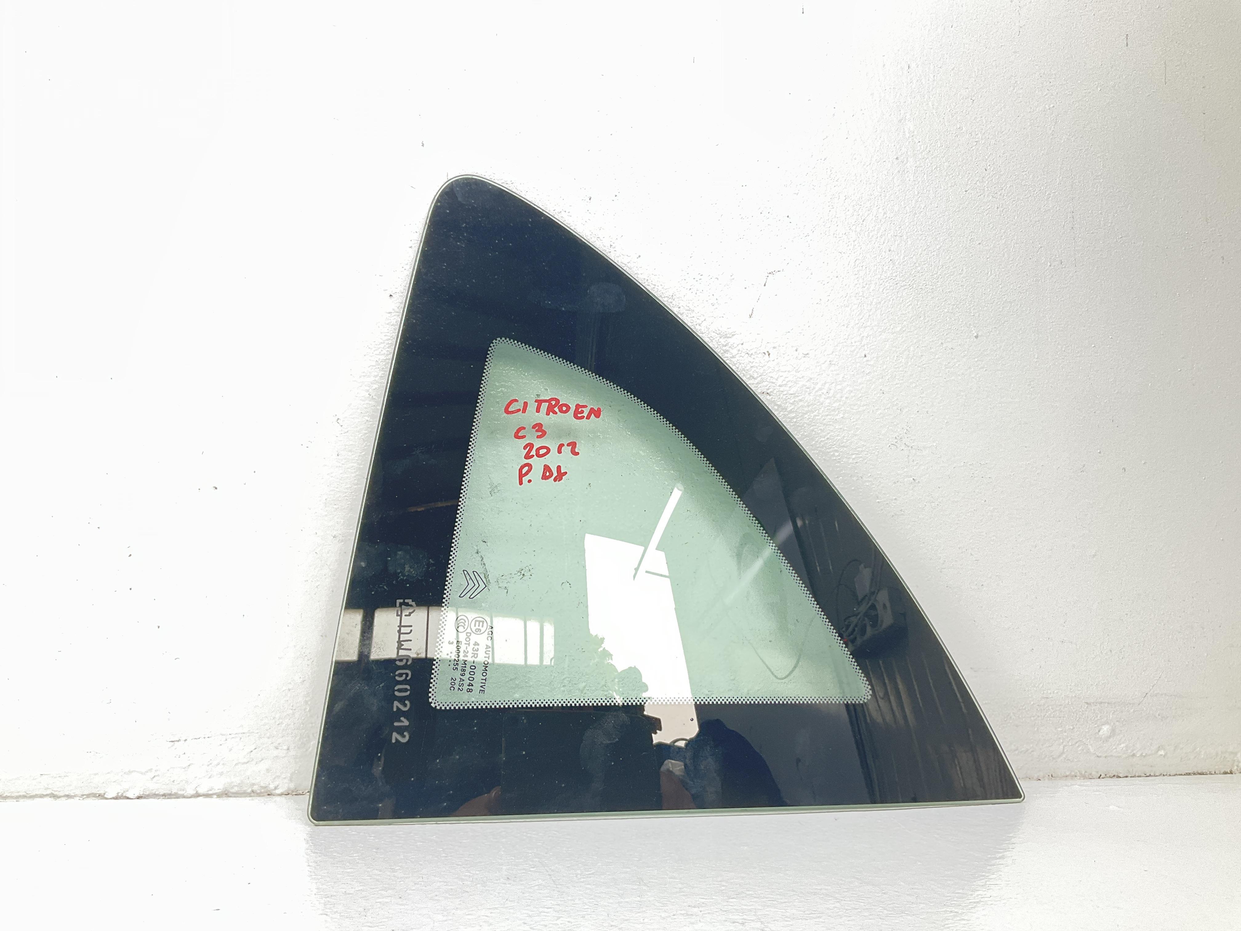 Vetro Fisso Posteriore Dx Usato