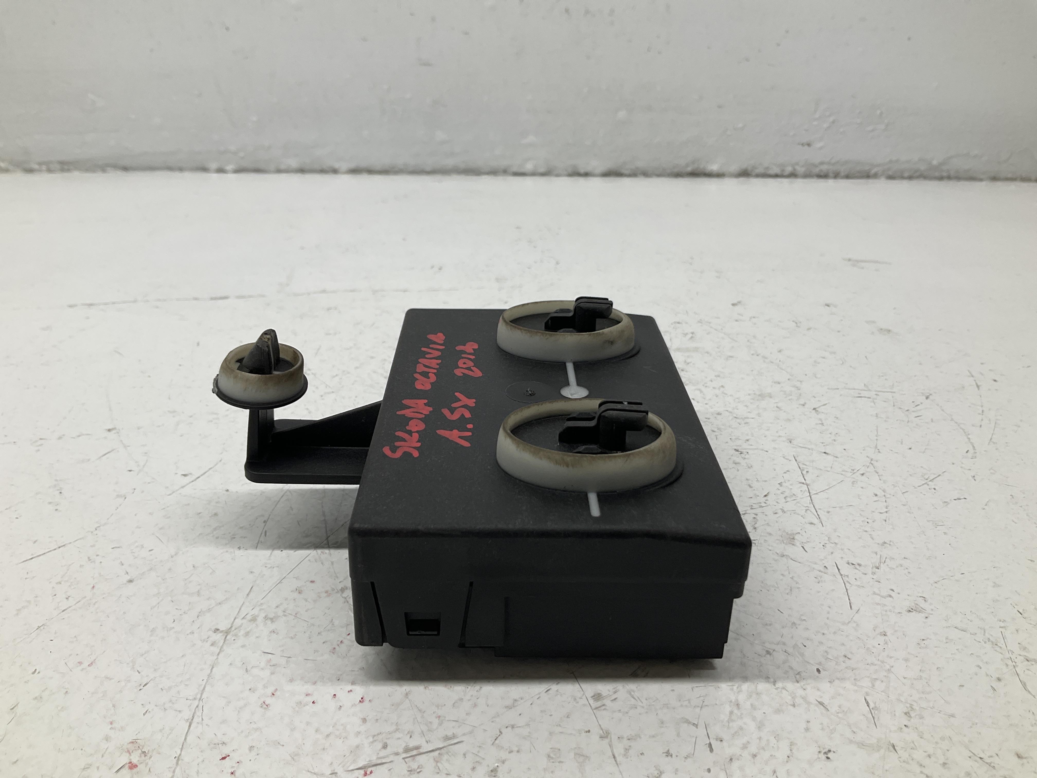 Miniatura 3