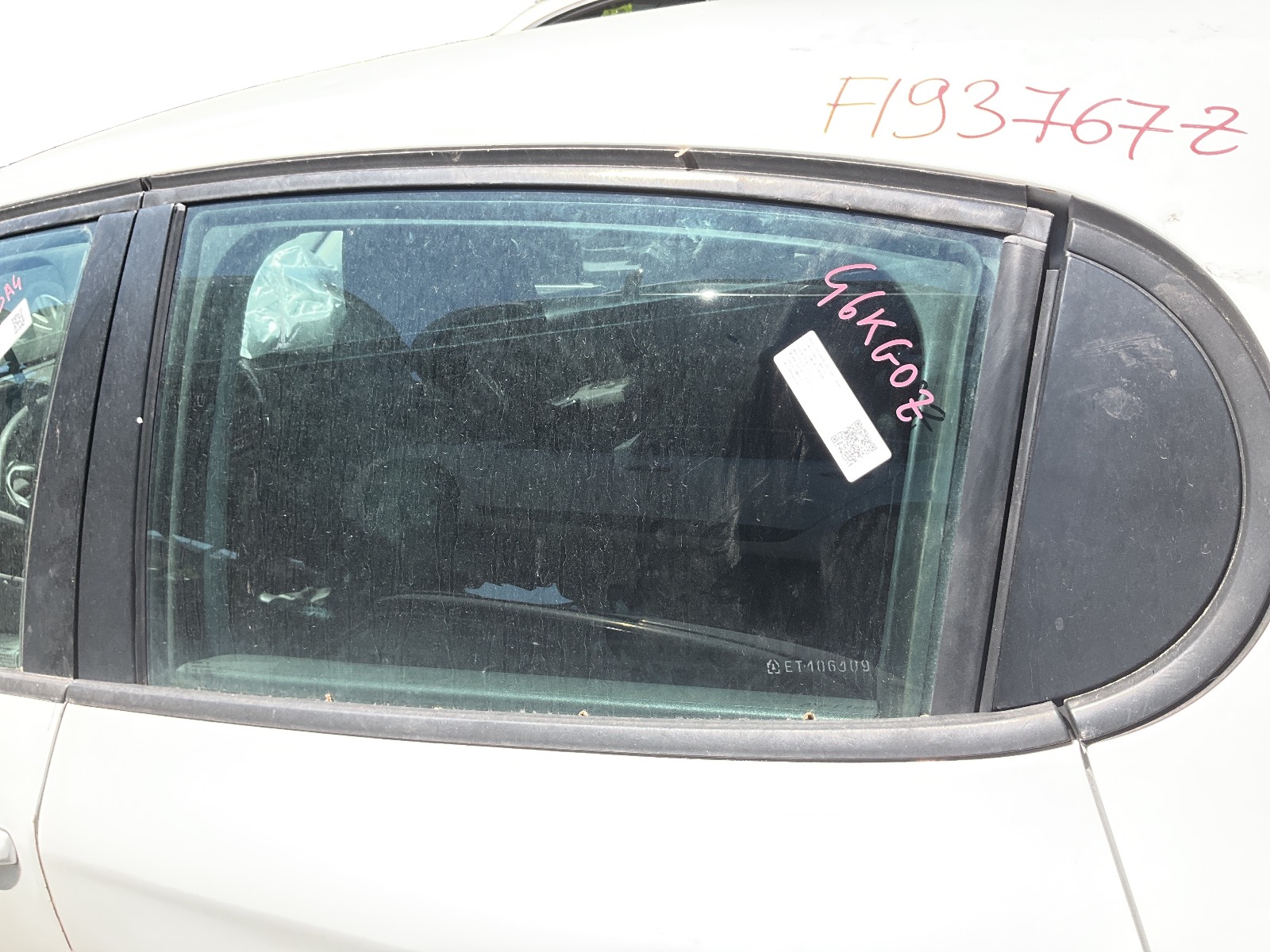 Scendente Porta Post. Sinistro (Peugeot) 9673360980 9674903680 Usato