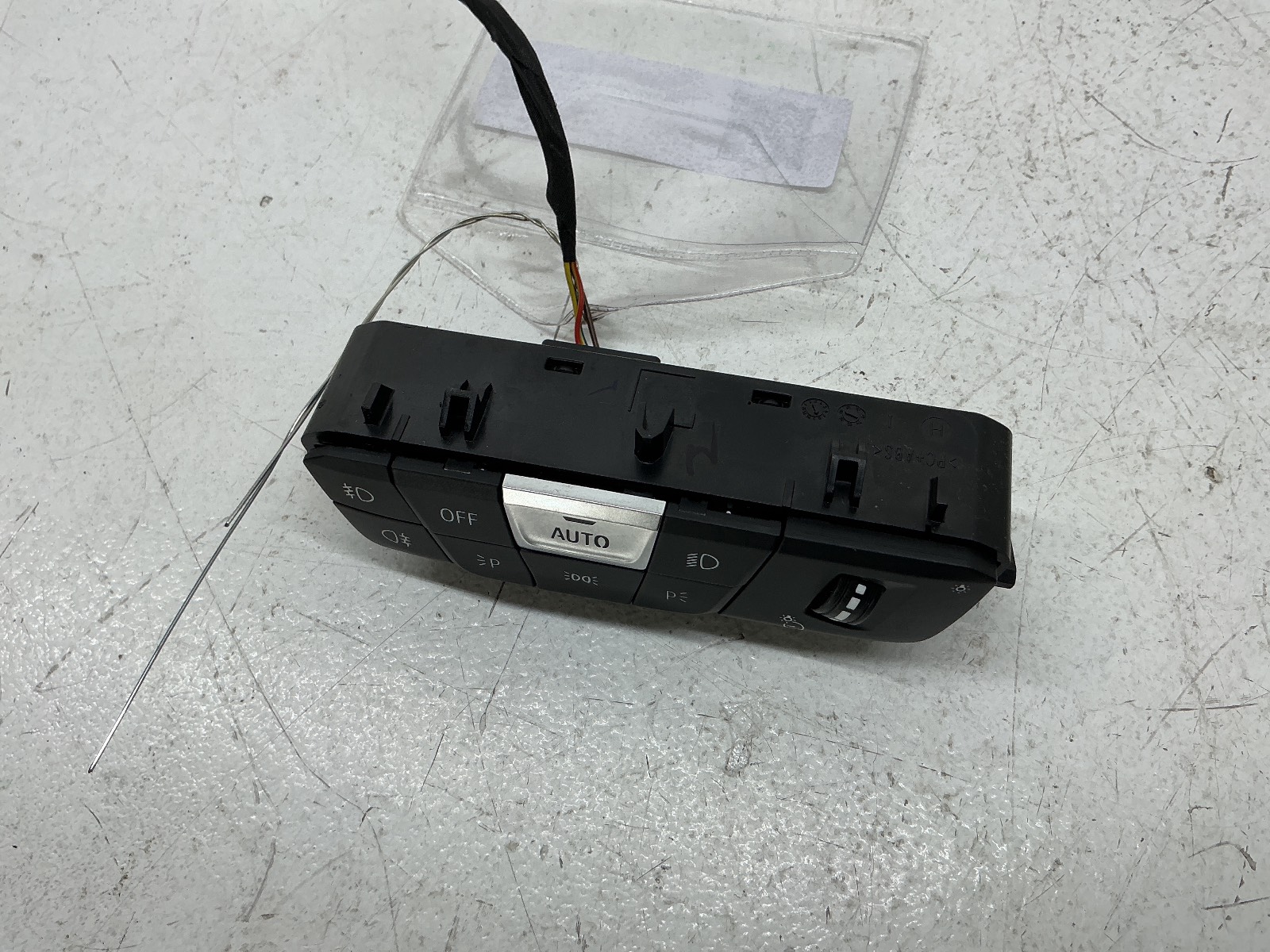 Miniatura 3